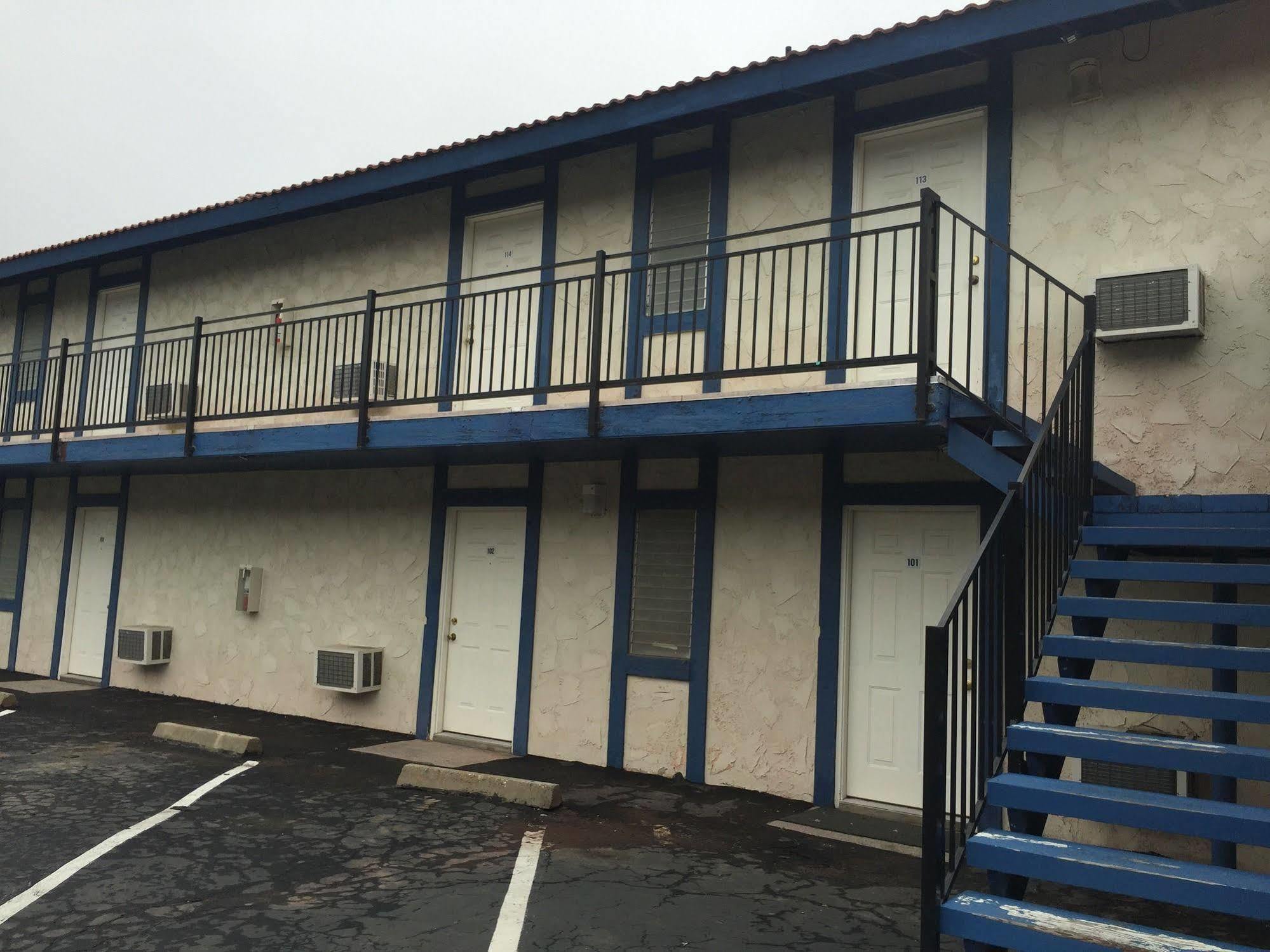 Golden Hills Motel Tehachapi Eksteriør billede