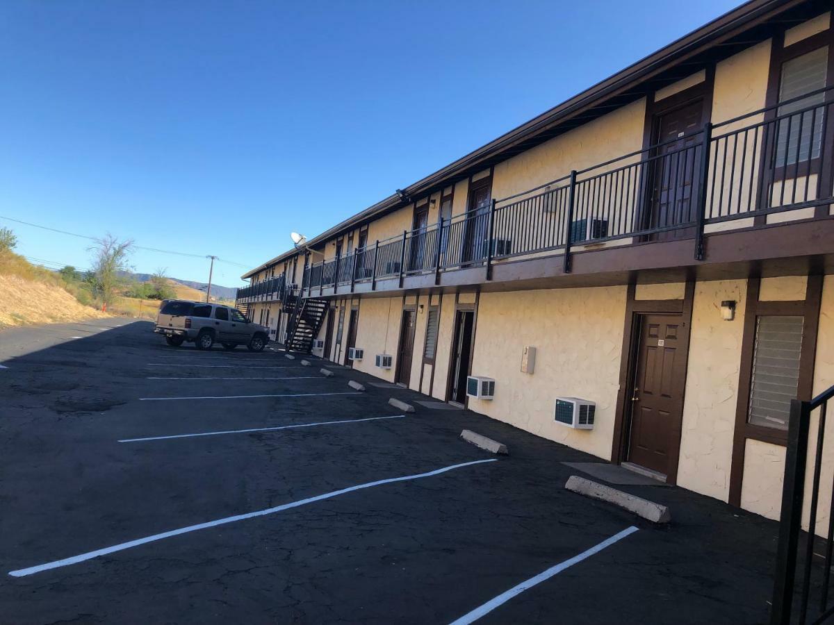 Golden Hills Motel Tehachapi Eksteriør billede