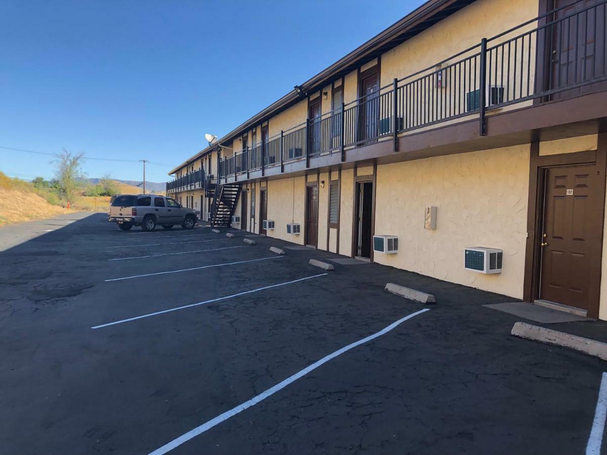 Golden Hills Motel Tehachapi Eksteriør billede